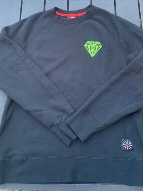 Nike Kobe Bryant "Black Mamba" Diamond Crewneck Sweatshirt.